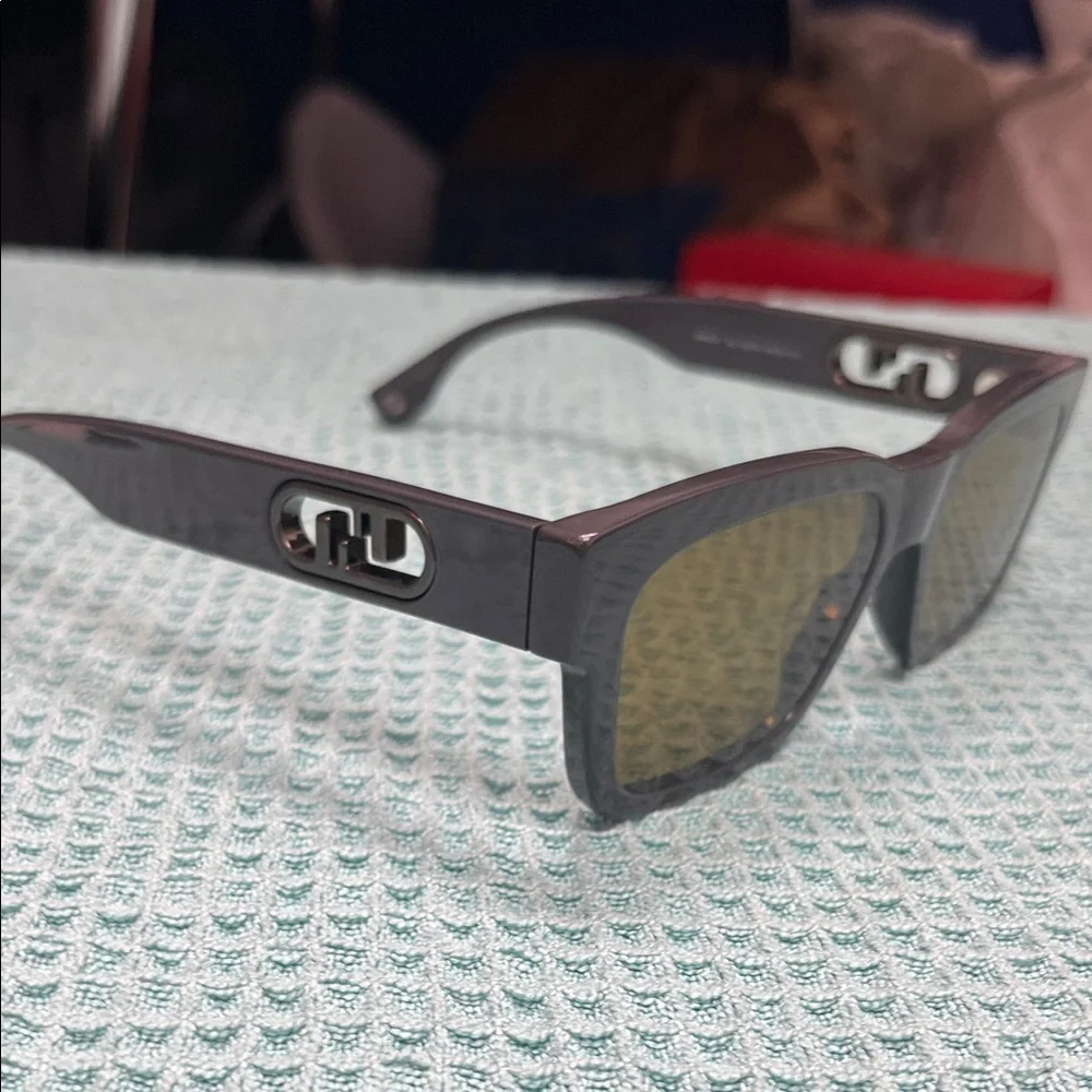 Fendi O’lock Gray Sunglasses with Brown Lenses